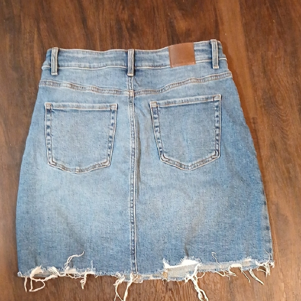 Maurices Blue Denim‎ Mini Skirt - Picture 4 of 6